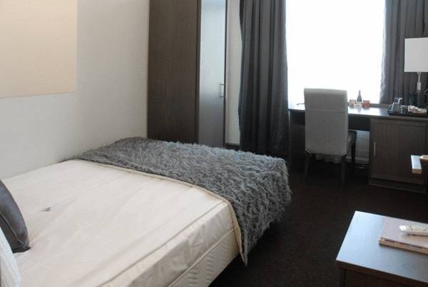 Hotel One 4* Нидерланды, Роттердам
