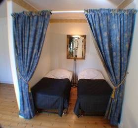 First Bed  в Мора