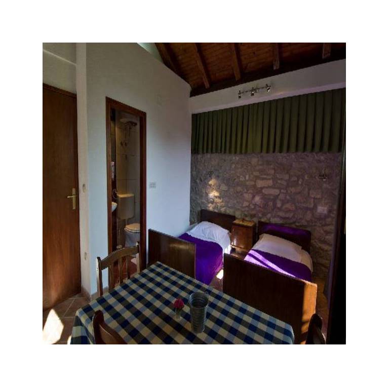 Garden Cottages & Apartments - Old City 