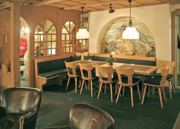 Jungfrau Lodge, Swiss Mountain Hotel  Швейцария, Гриндельвальд