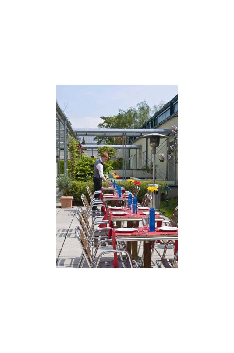 Park Inn by Radisson Uno City Vienna