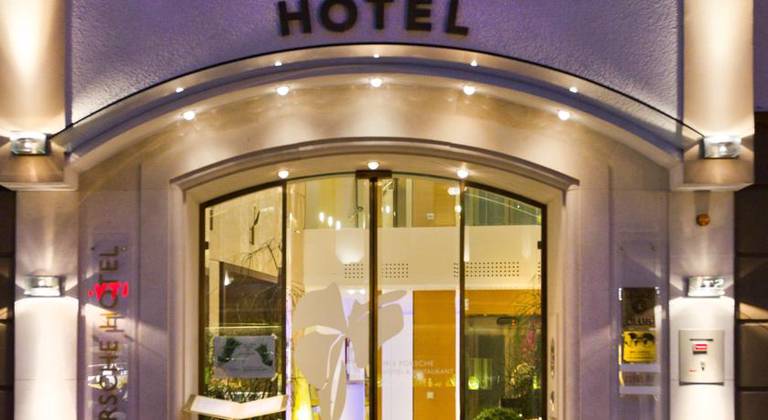 Iris Porsche Hotel & Restaurant 