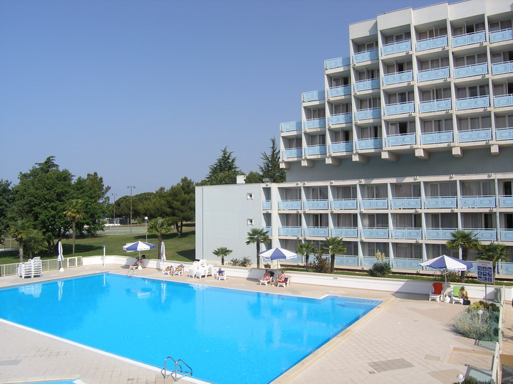Apartments Materada Residence  4*
