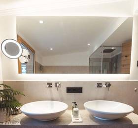 Hotel & Chalet Madlochblick в Лехе
