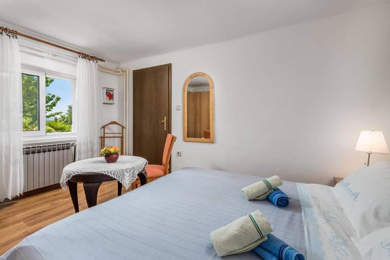 Apartments & Rooms Ribaric
