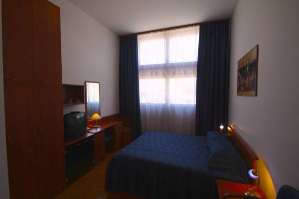 Apartments Lovretski Dvori 3*