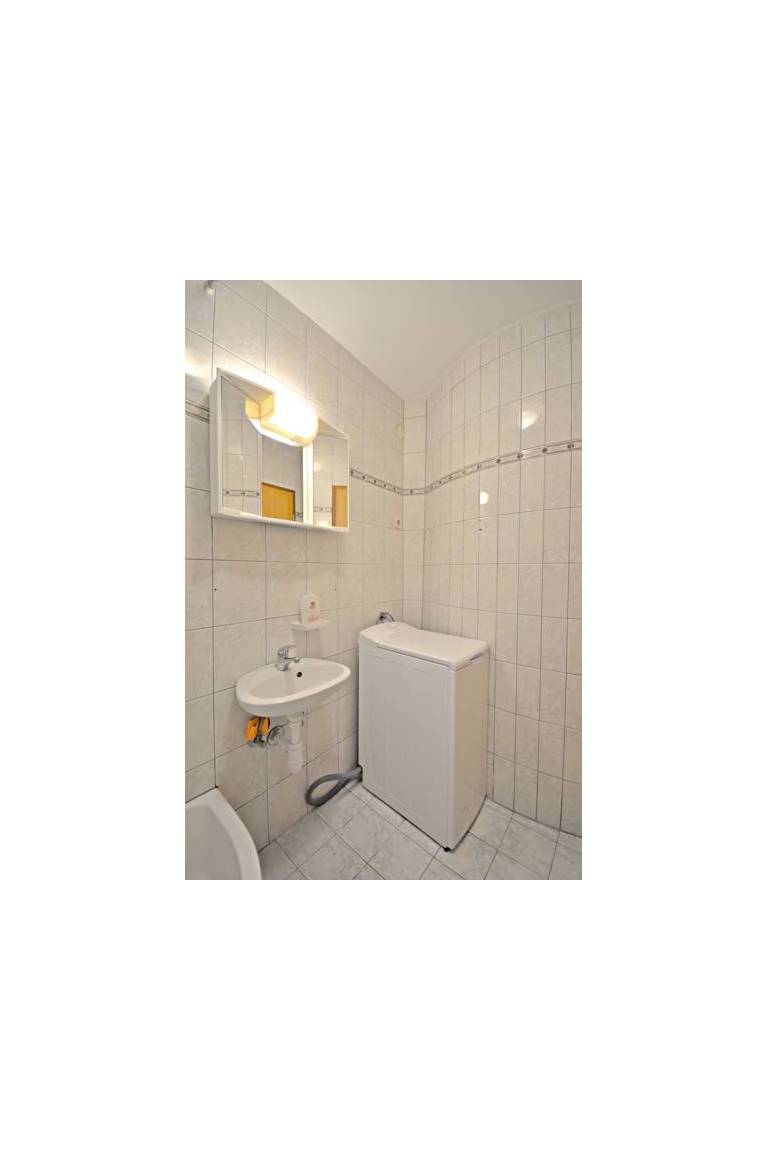 Silver Gate Apartments 