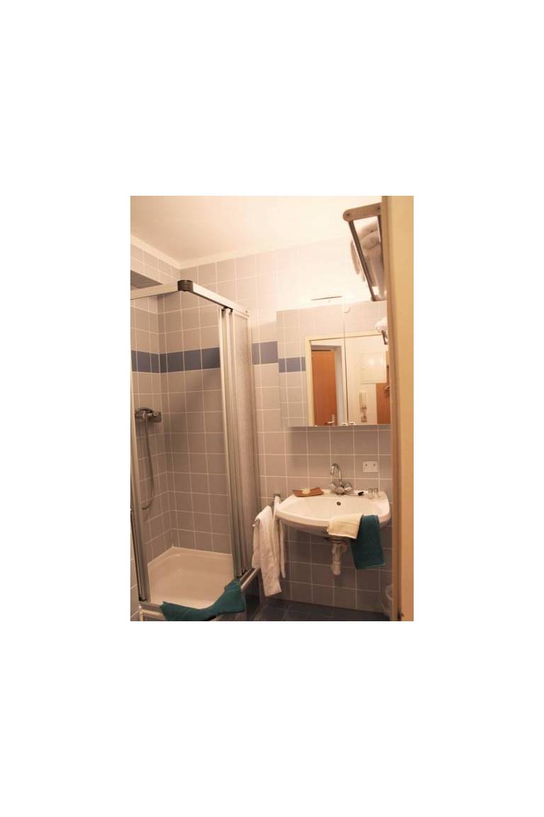 CheckVienna - Apartmenthaus Hietzing