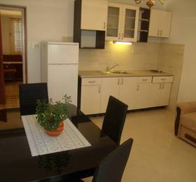 Apartments Jure Miljak  в Подстране