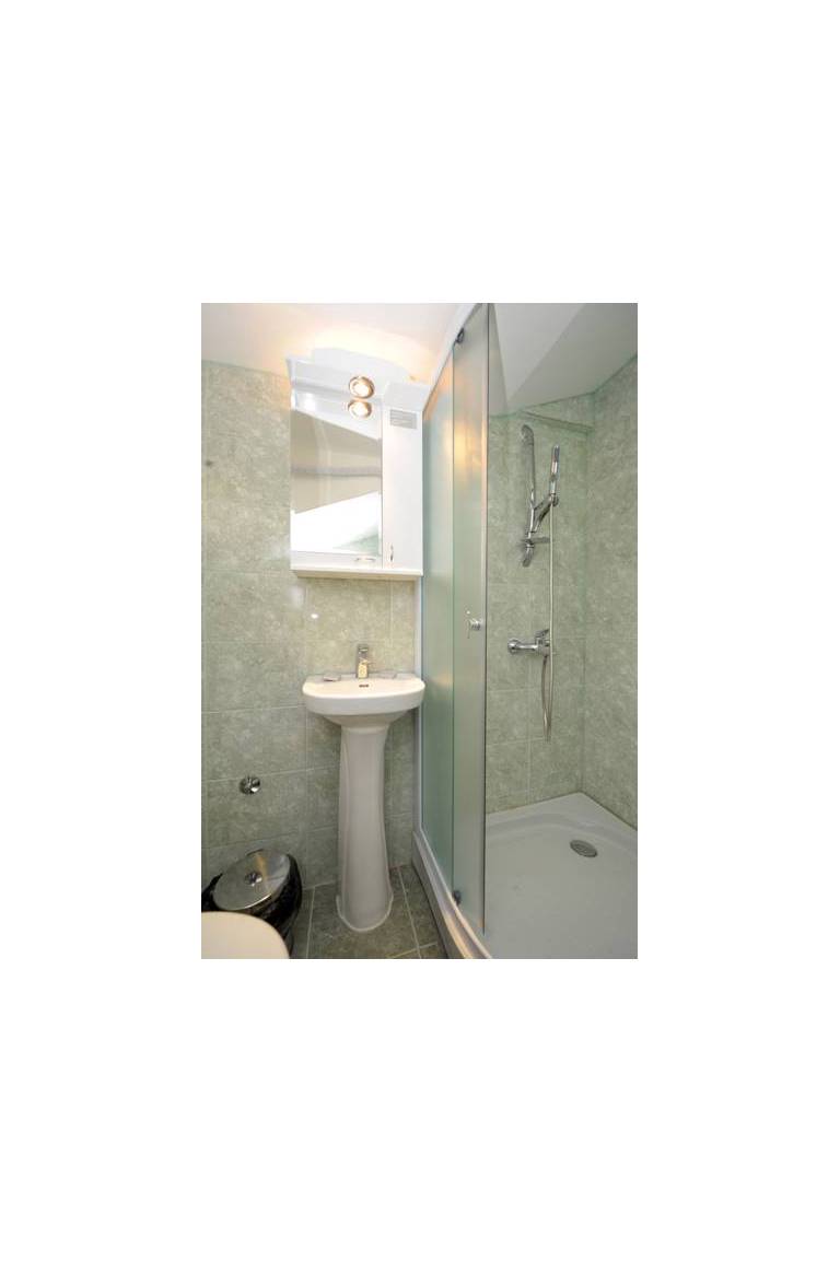 Rooms Jahting Klub Kej 