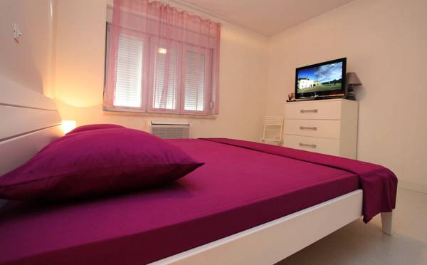 Croparadise Apartments 