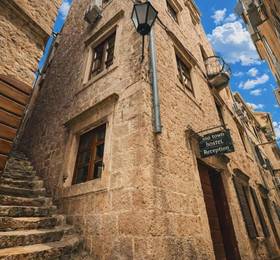 Hostel Old Town Kotor  в Которе