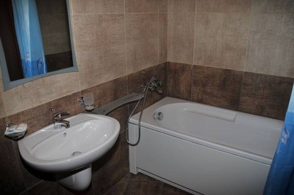 Sequoia I Apartments 