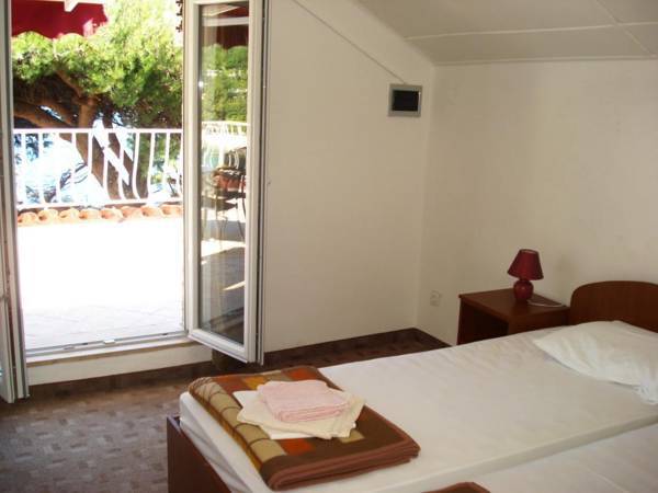 Guest House Daniela 3* Хорватия, Млини