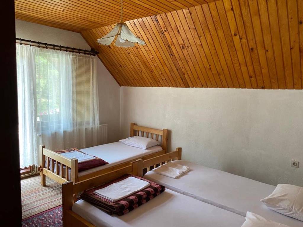 Apartments Vukovic  3*