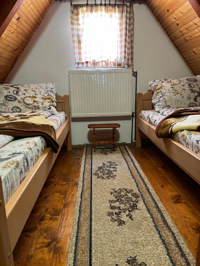 Bungalows Krstajic  3*