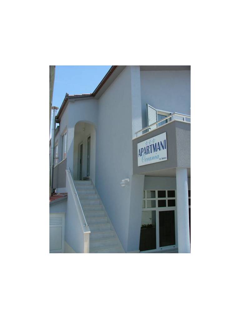 Apartments Oceania 