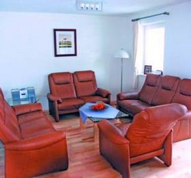Holiday House Tuer  в Капруне