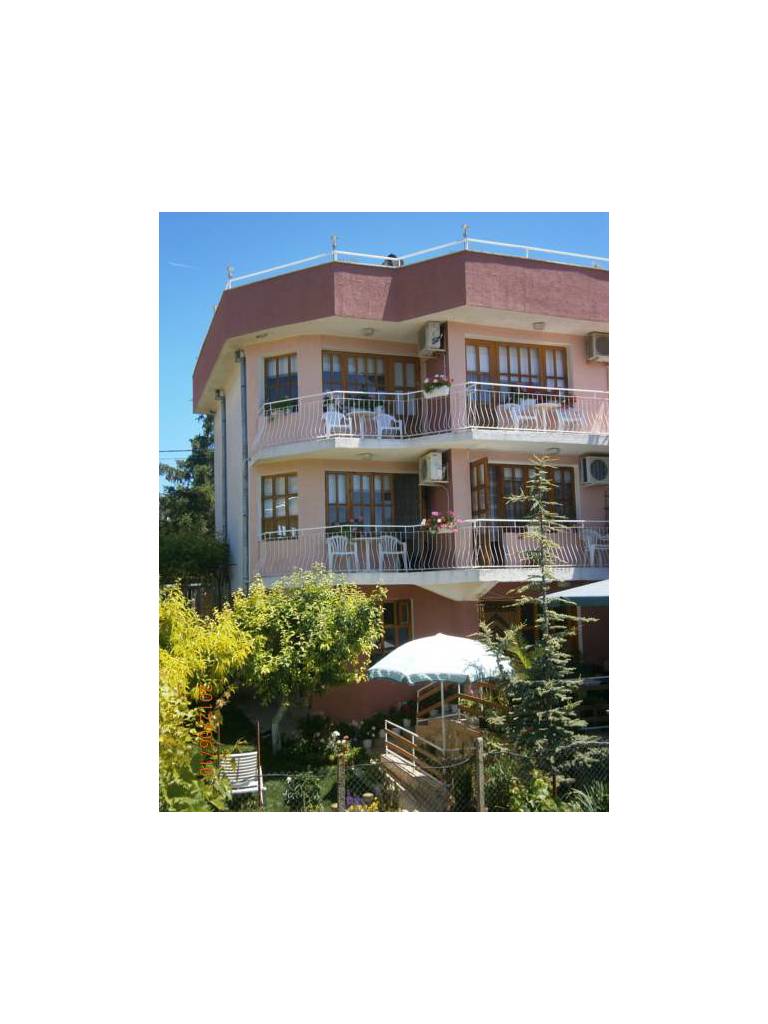 Jotina Guest House 