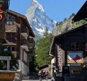 The Matterhorn Hostel Zermatt в Церматте