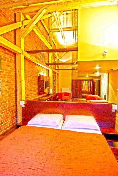Hotel Zlaty Dukat  4*