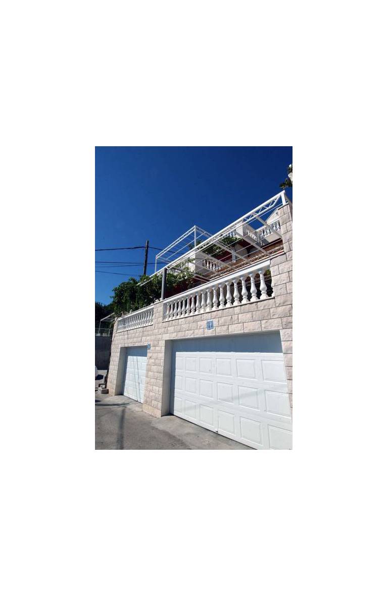 Apartments Prguda 
