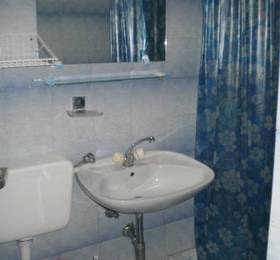Guest House Elena  в Милочере