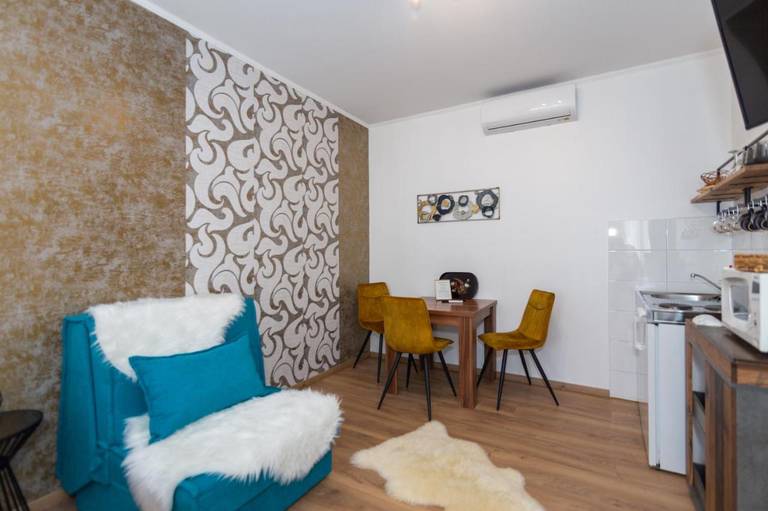Matic Apartments 