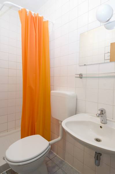 Alibi B14 Hostel  1*