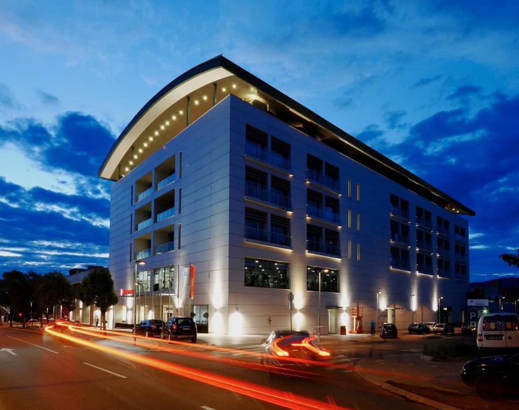 Ramada Podgorica 4*