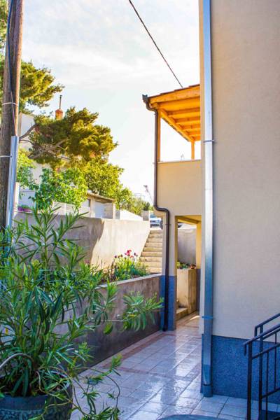 Apartments Maria  3*