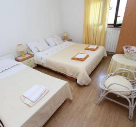 Apartmani Milena в Ровине