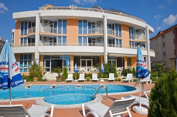 Copacabana Hotel 3* Болгария, Равда
