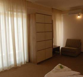 Magic Palm Hotel  в Равде