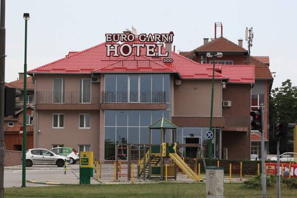 Euro Garni Hotel 4*
