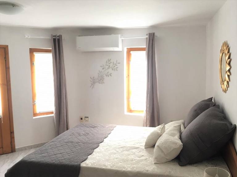 Guest Rooms Emma 