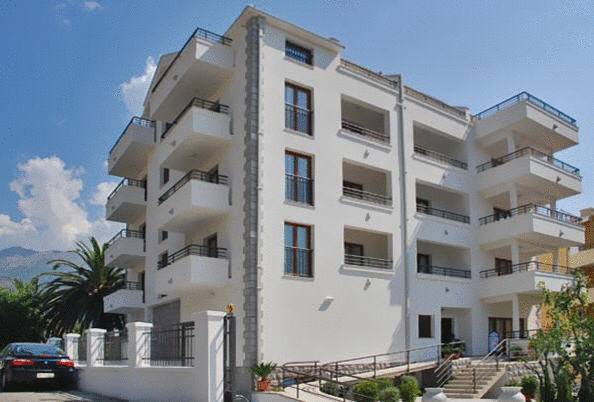 Apartments Butua 