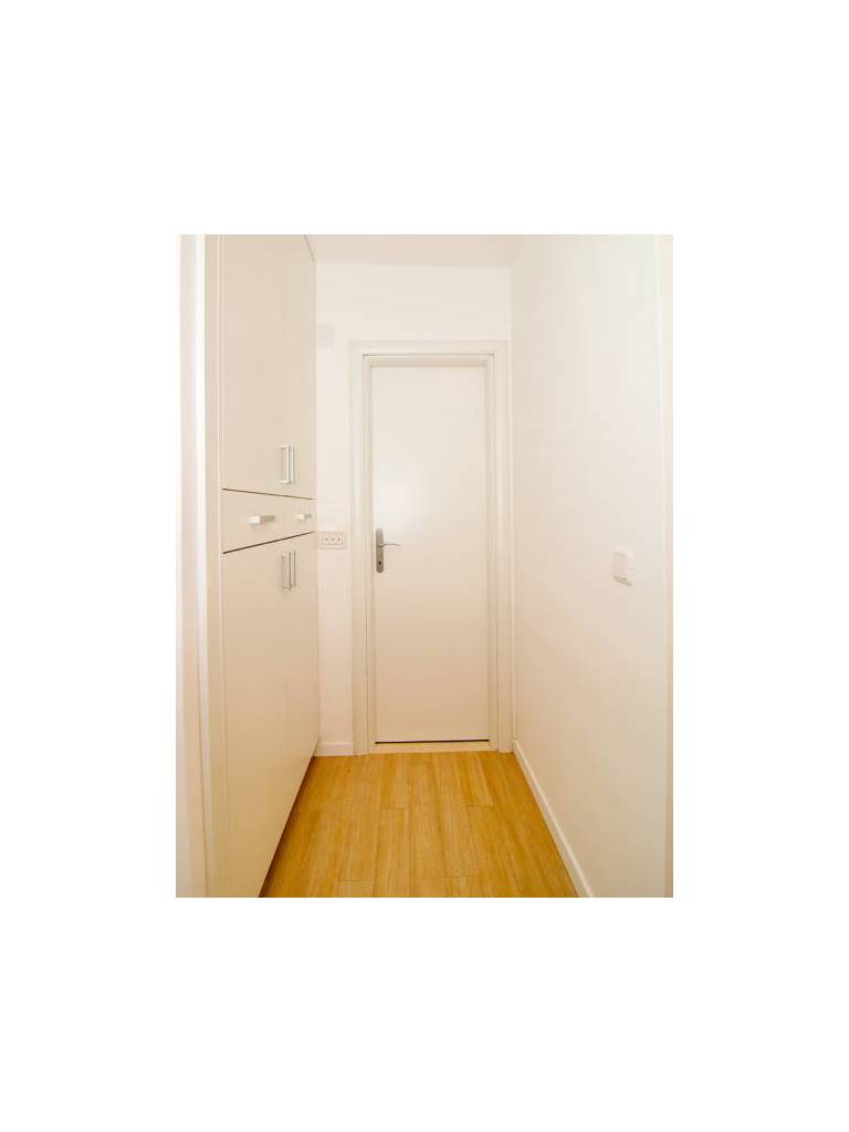 Avenue Apartment 