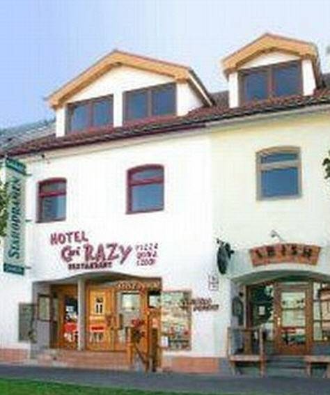 Hotel Cafe Razy  1*