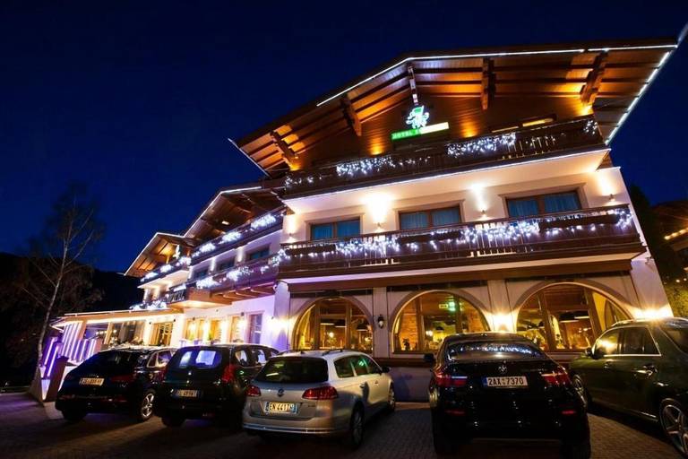 Hotel zur Burg 