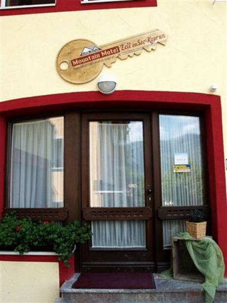 Mountain Motel