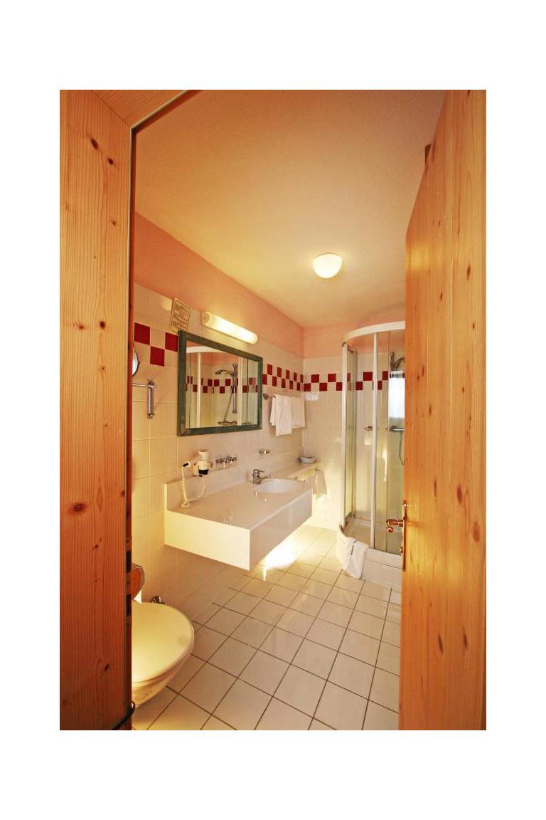 Hotel Enzian 