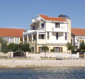 Villa Ivana B B в Задаре