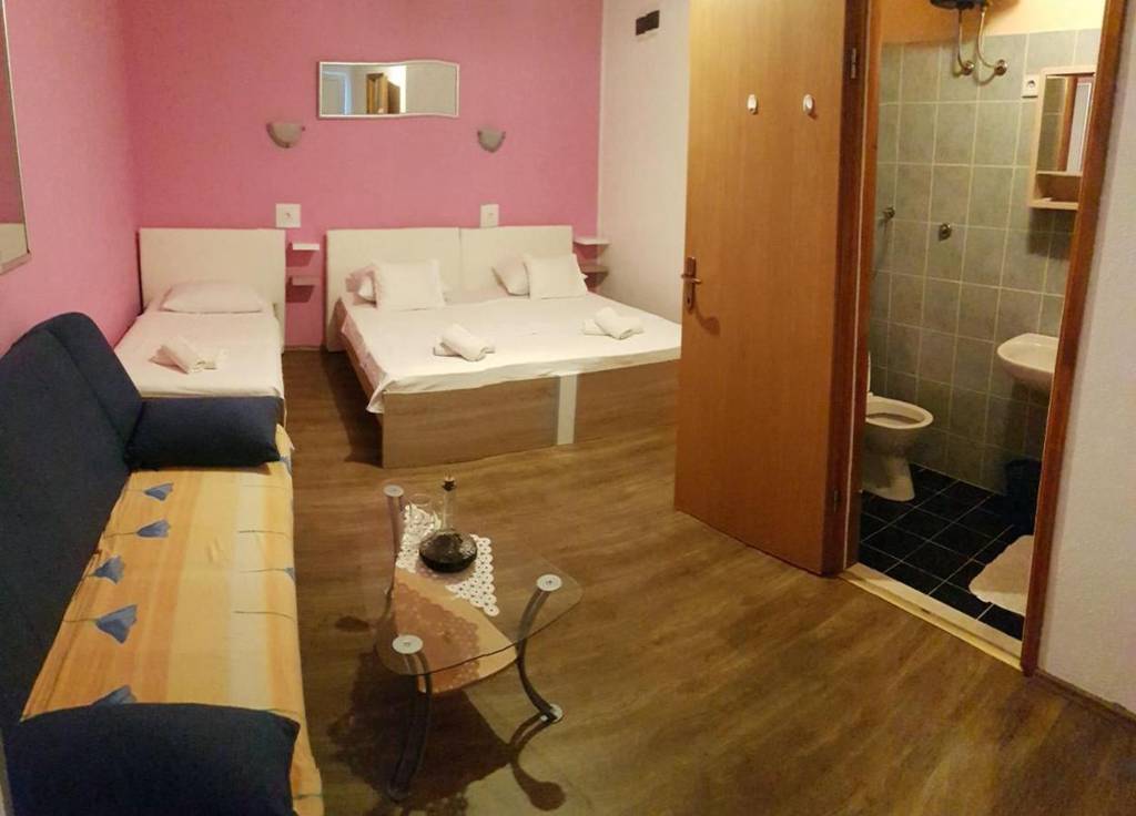 Vila Angela 3*