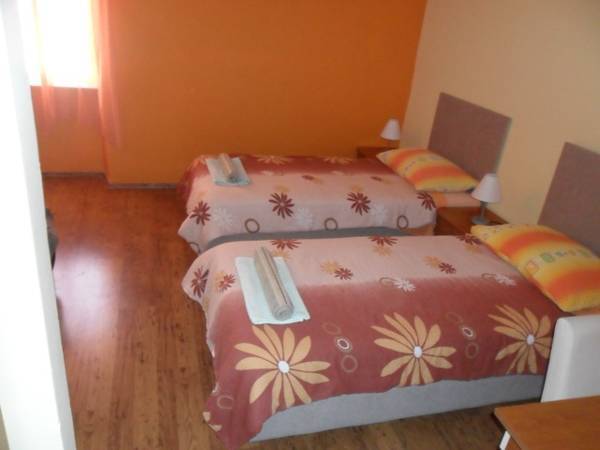 Carol Rooms 3* Хорватия, Трогир