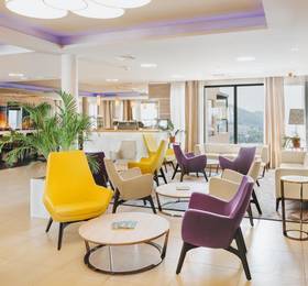 Hotel Adria  в Дубровнике