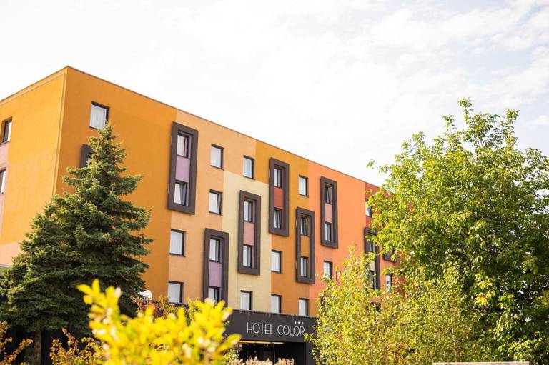 Hotel Color 