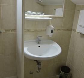 Hotel Bor  в Крке