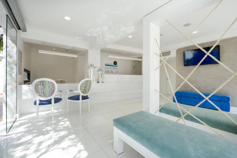 Apartamentos Turisticos Golden Beach (Interjumbria) 
