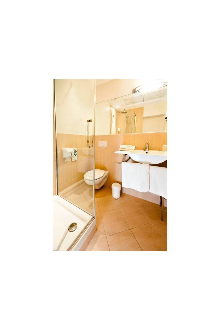 Quality Hotel Toulouse Centre - Le Clocher de Rodez 